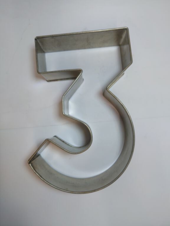 Number 3 Baking Tin (KIT136)