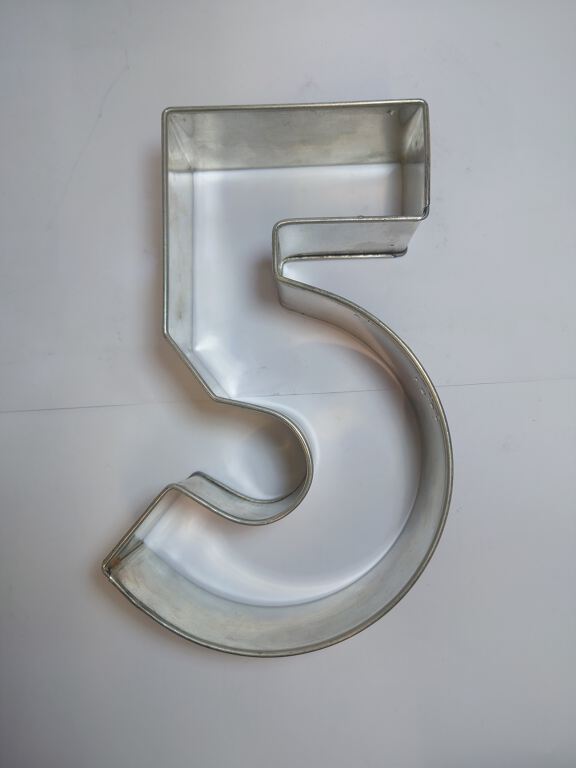 Number 5 Baking Tin (KIT138)