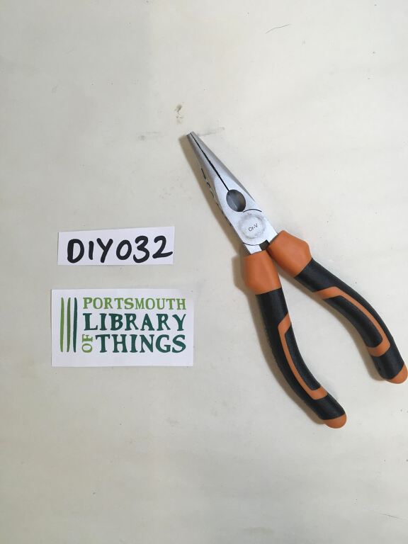 Long Nose Pliers (DIY032)