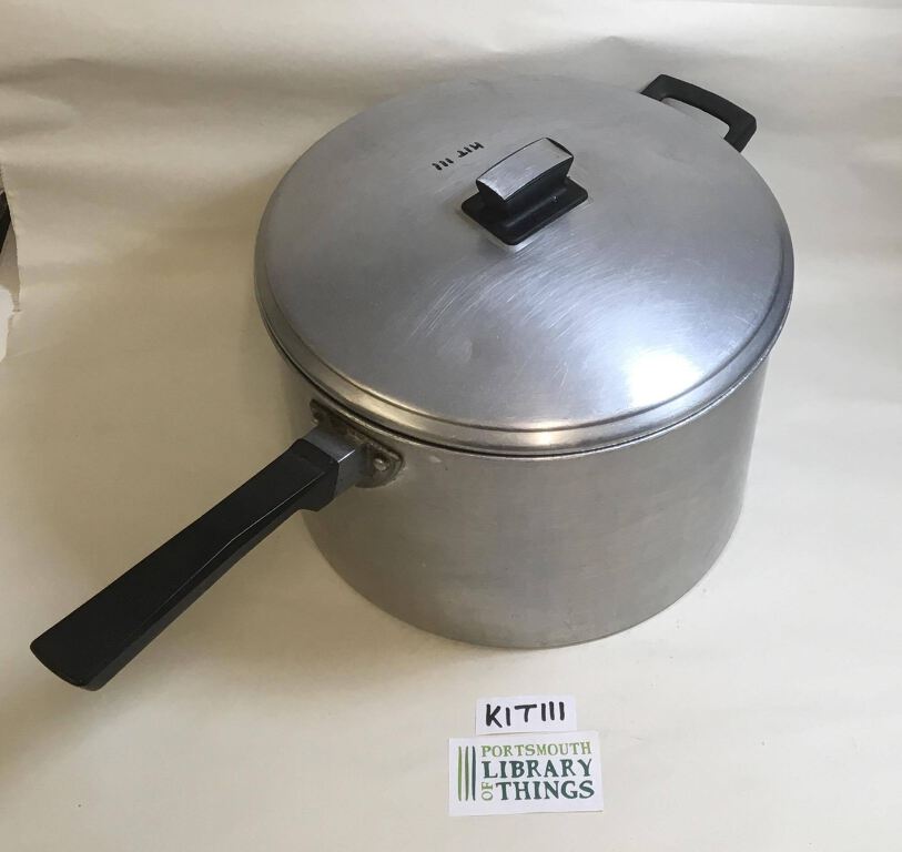 Medium Pot with Lid (KIT111)