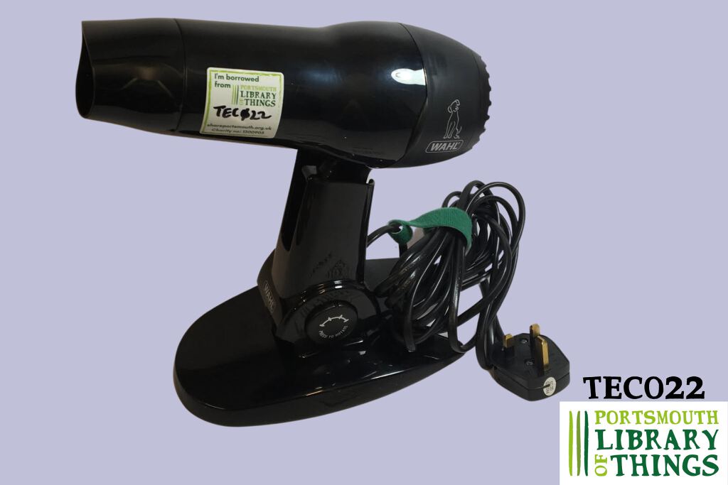 Pet Hairdryer & Stand (TEC022)