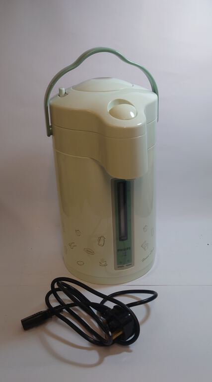 Hot Water Urn (KIT131)