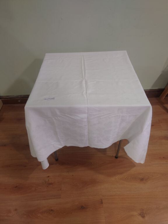 White Table Cloth 132CM X 163CM (EVT065)