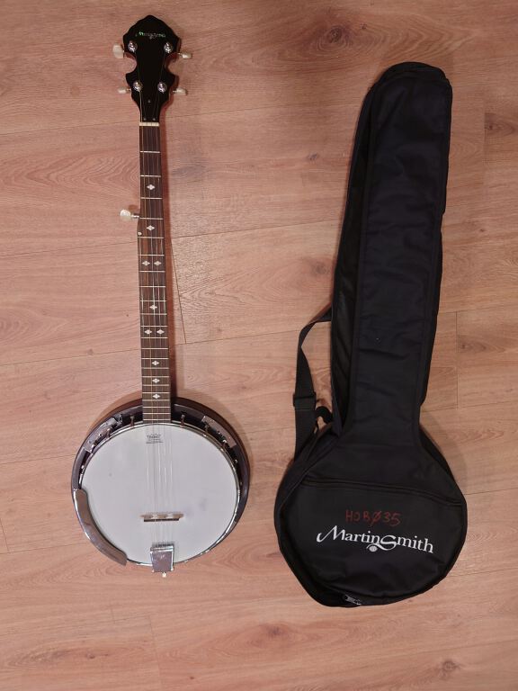 Banjo (HOB035)