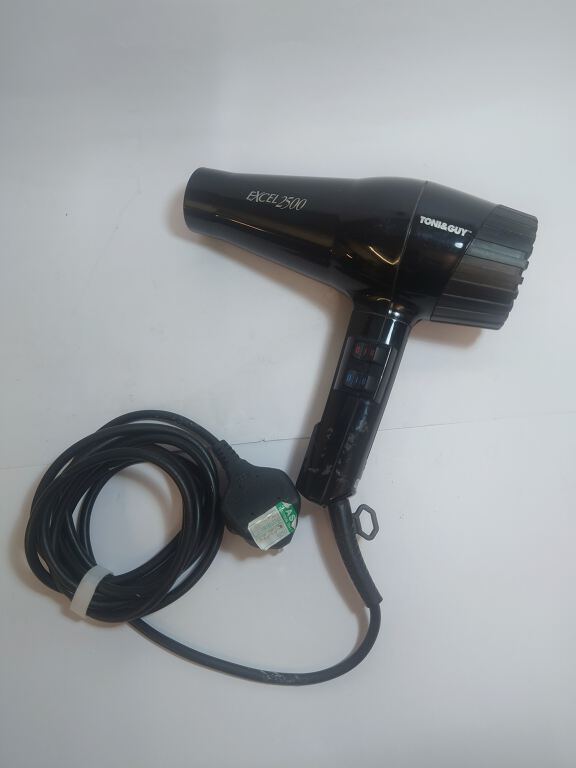 Hairdryer (TEC025)