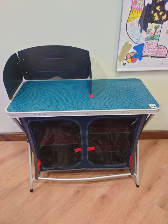 Camping Cabinet (HOL044)