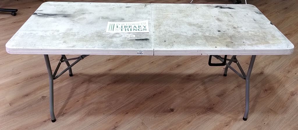 Table 180cm x 75cm (MIS014)