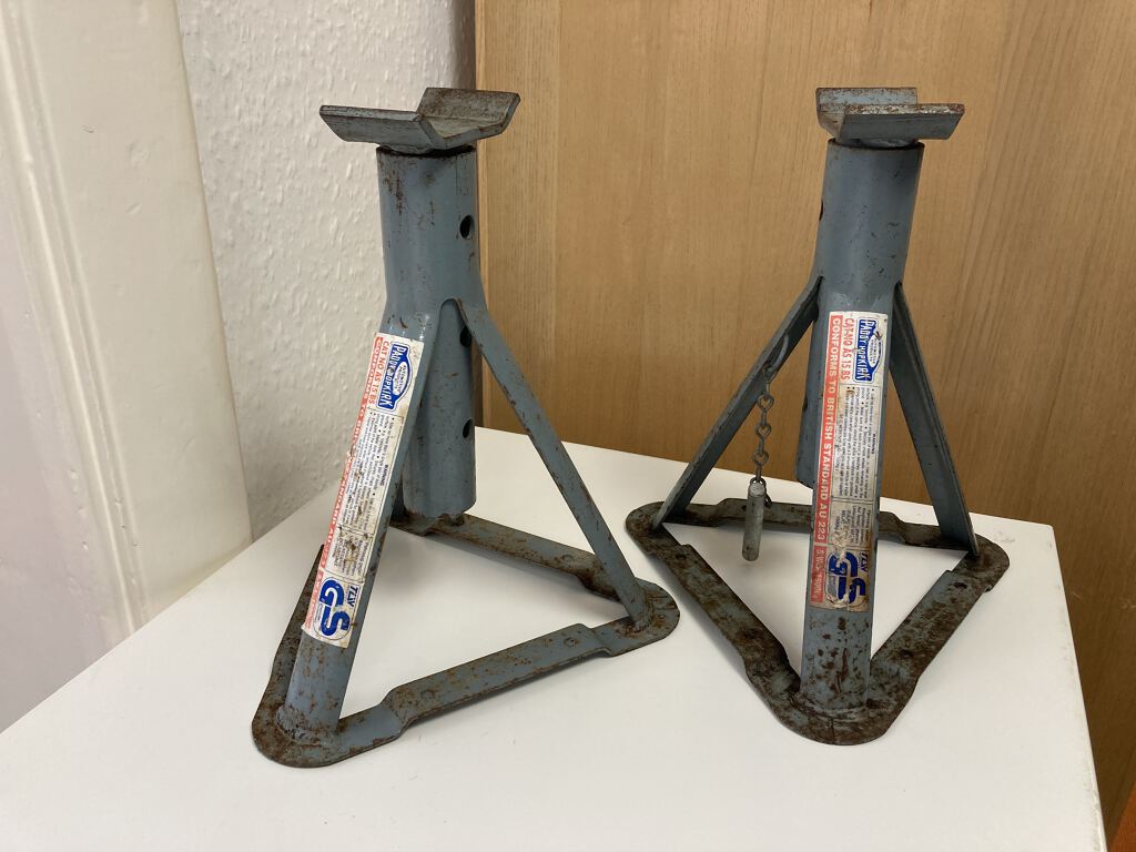 Axle stands (pair) - grey