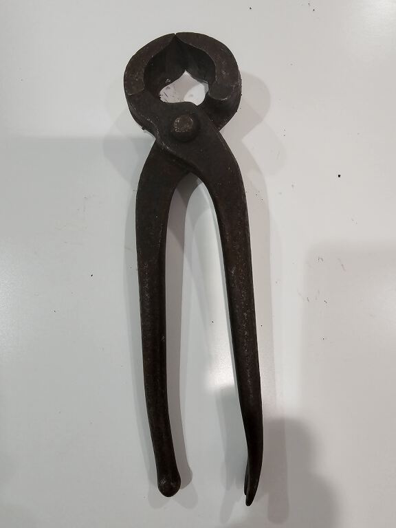 Carpenter's Pincers
