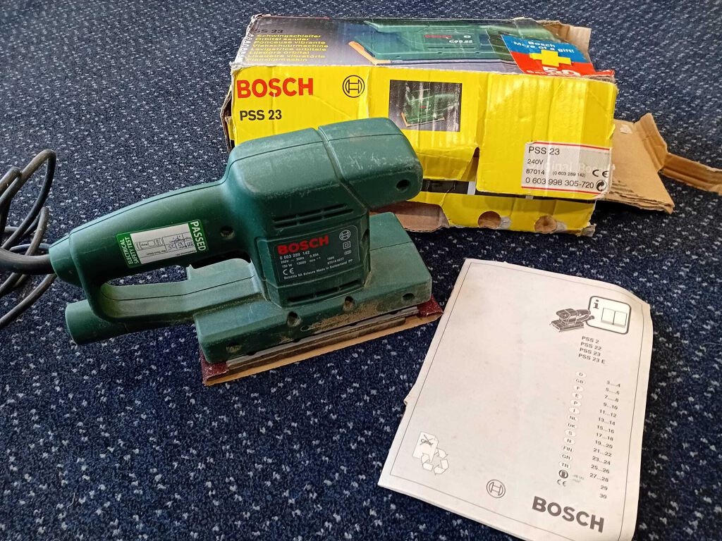 Bosch 150W PSS23 corded orbital 1/3 sheet sander