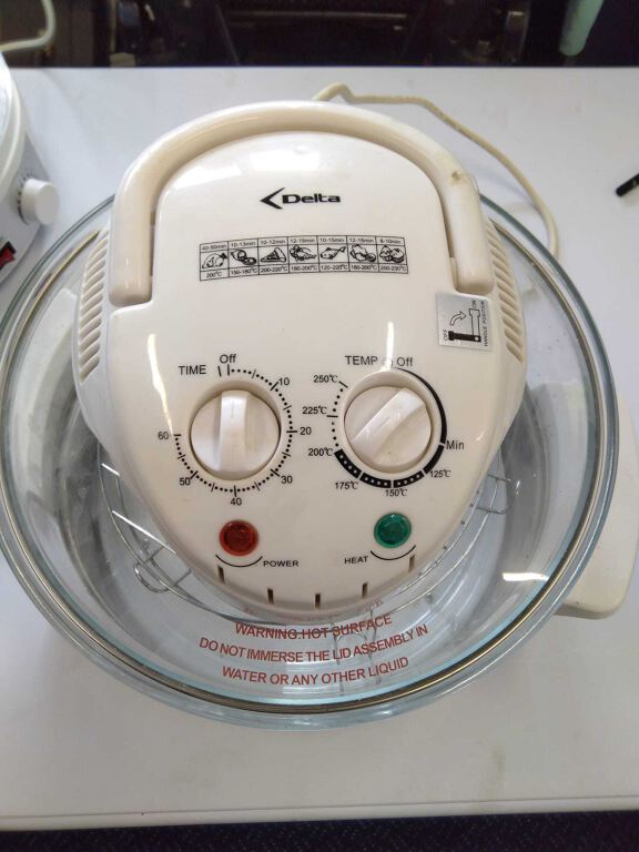 Delta Halogen Oven CO2011