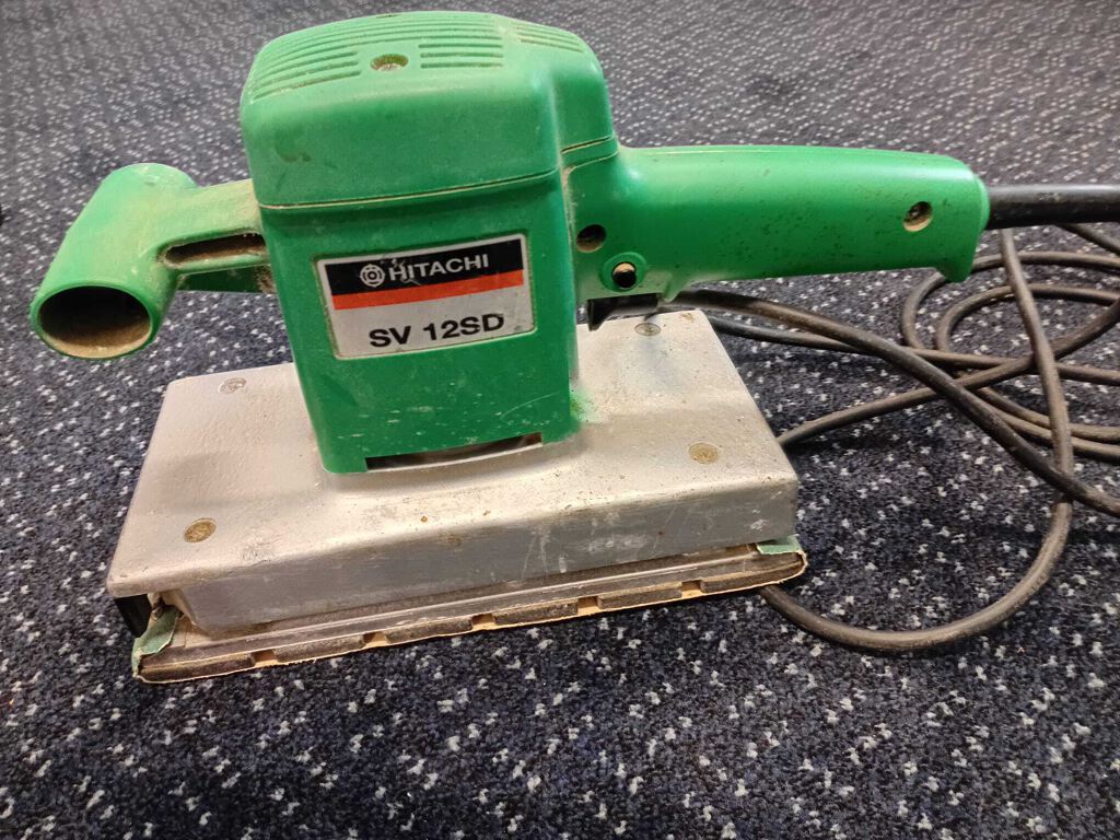 Hitachi Orbital 1/3 sheet sander 300W SV12SD