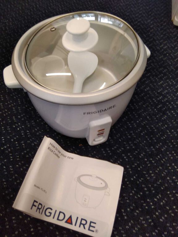 Rice Cooker Frigidair