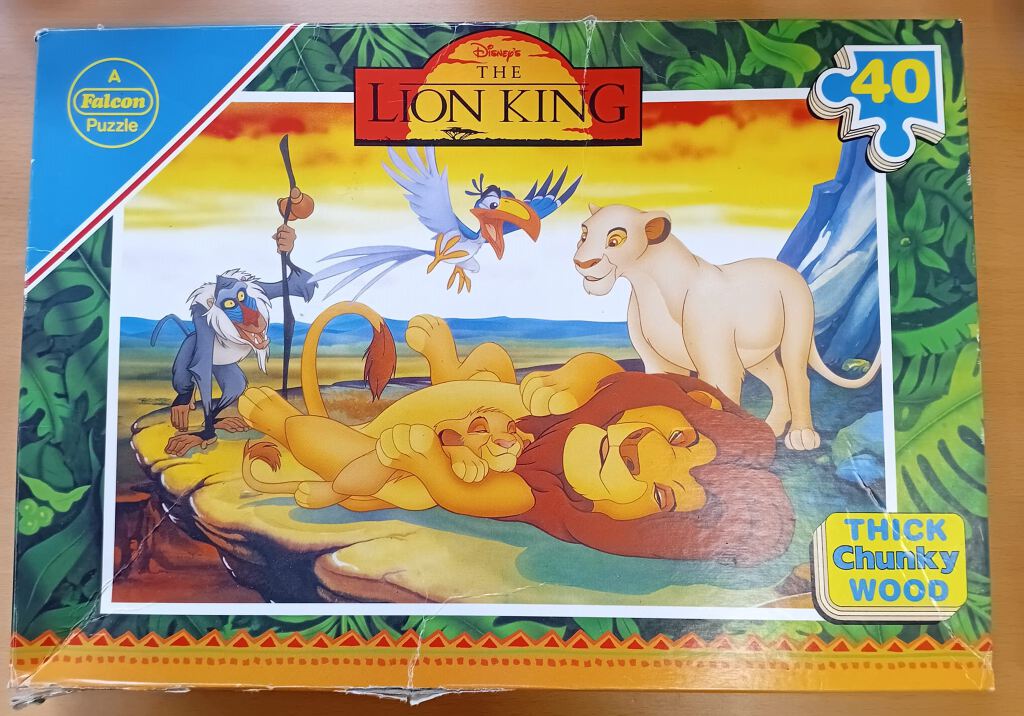 Lion King 40 piece wooden jigsaw puzzle ~ Falcon