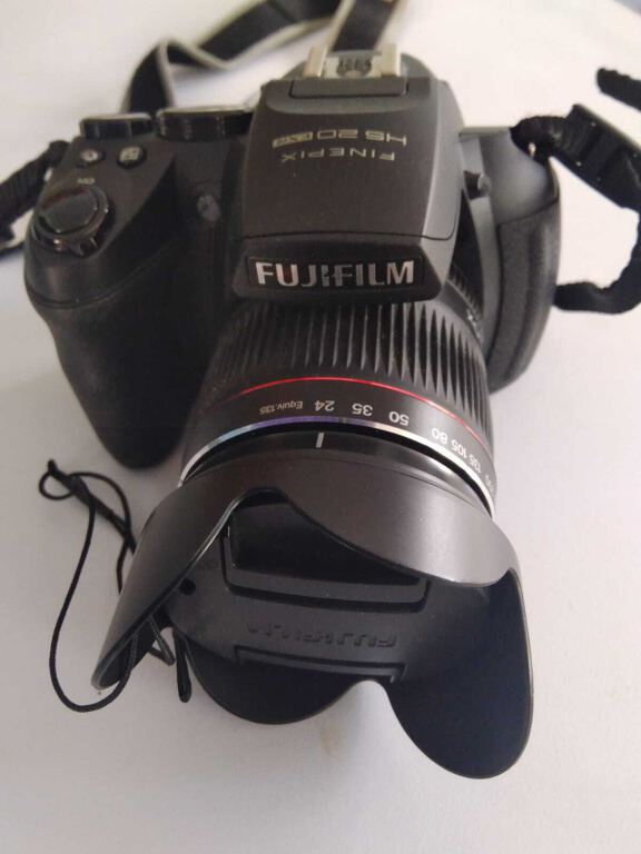 Fuji Finepix HS20 EXR Camera