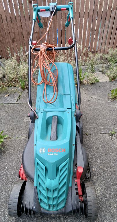 Bosch Rotak 36R Lawnmower