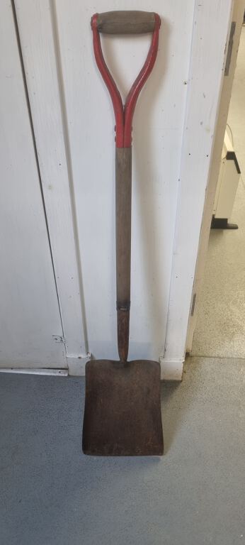 Shovel (R245)
