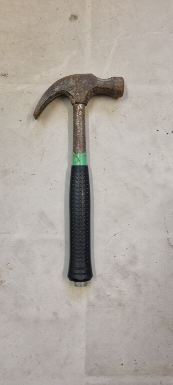 Claw hammer (R351)
