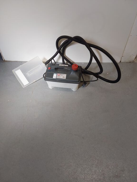 Wallpaper Steam Stripper (R145)