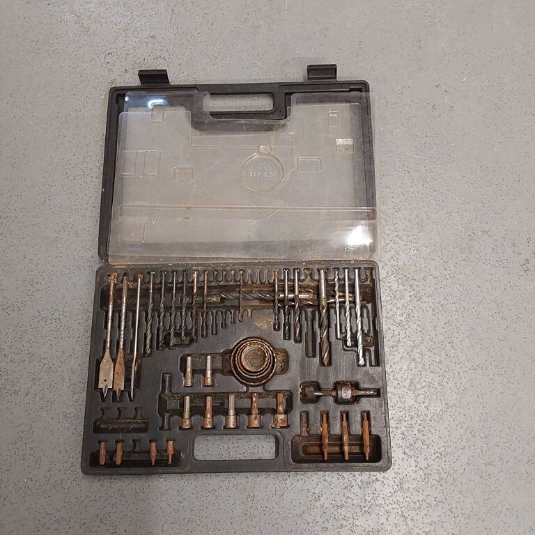 Set of Drill Bits (R262)