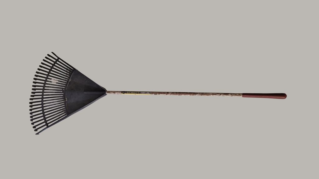 Leaf Rake (R041)