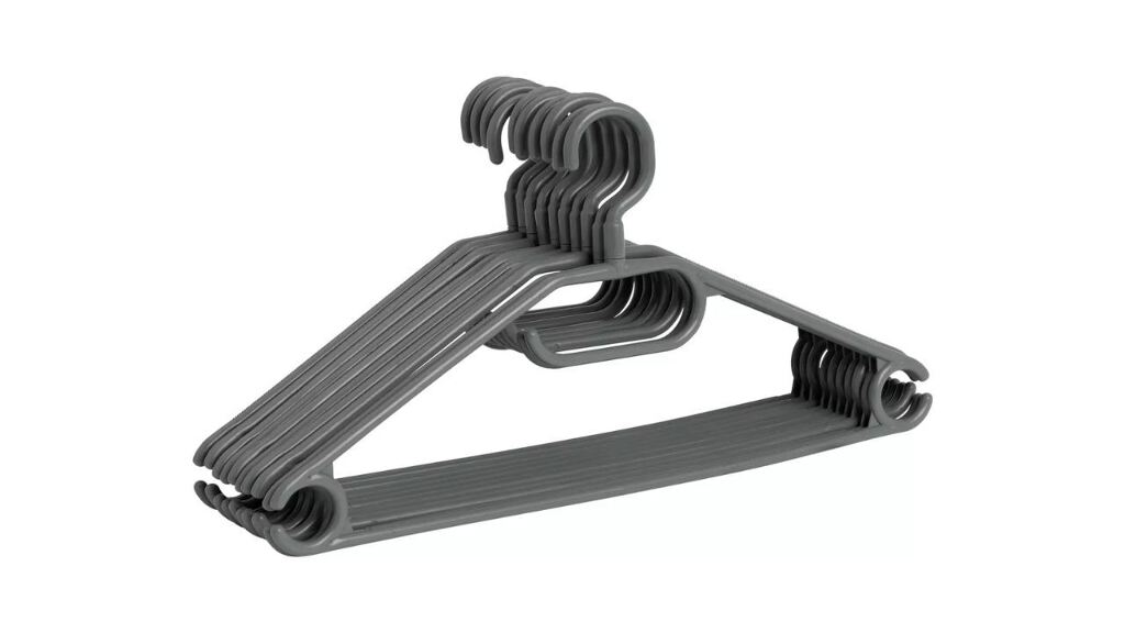 Clothes hangers (R011)