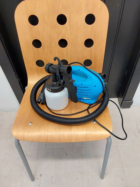 Electric paint sprayer (R198)